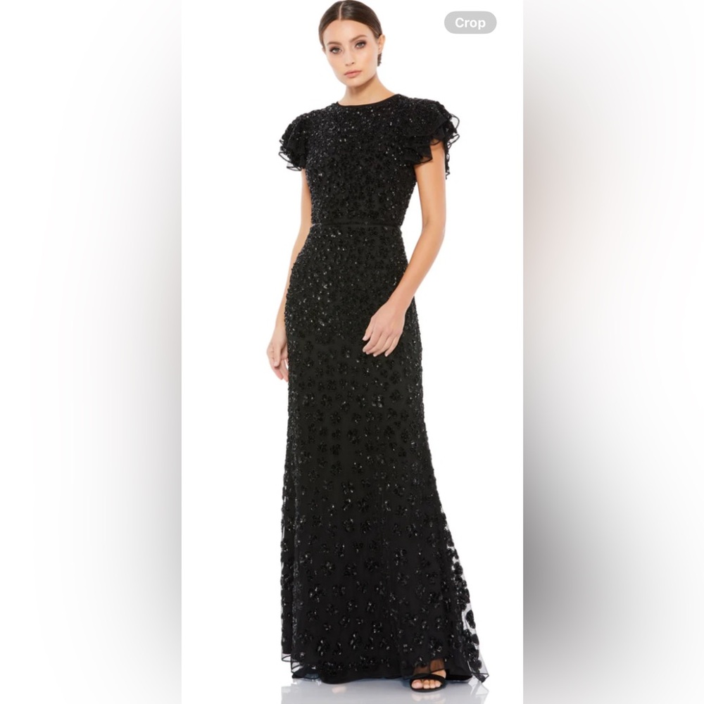 🌺Mac Duggal HIGH NECK FLUTTER CAP SLEEVE GOWN